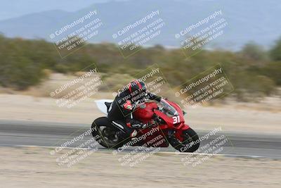 media/Nov-15-2025-Race Pace (Sat) [[8de605a2d8]]/Verified Riders/Turn 8 Inside (935am)/